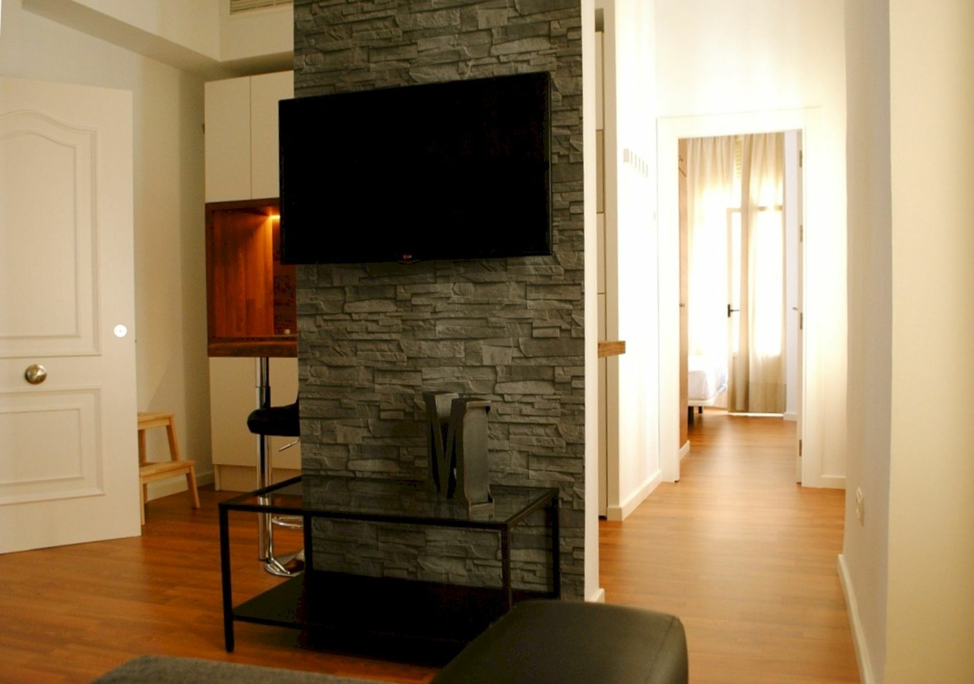 Minimal Rooms Малага Экстерьер фото